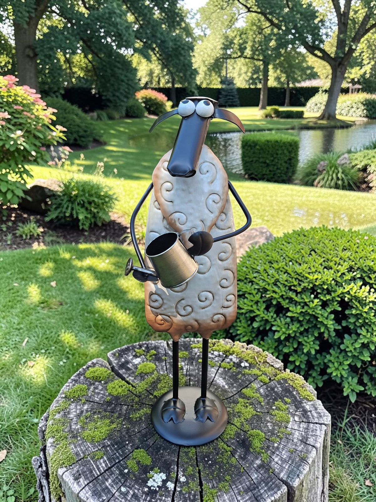Schaap met Gieter tuindecoratie – sfeerbeeld