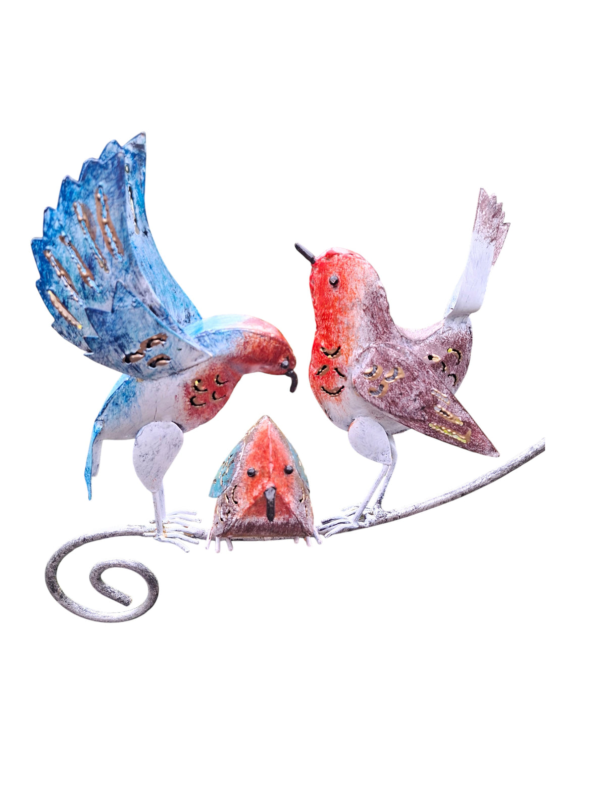 Vogels met voerbakje tuindecoratie – close-up